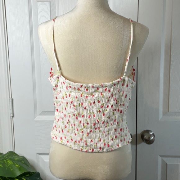 Sienna Sky Crop Top Size XL - Picture 4 of 10